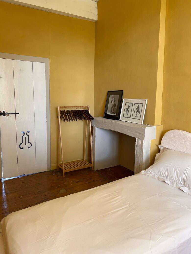 A Timeless French Château with Modern Elegance - Saint-Jean-Poutge, France