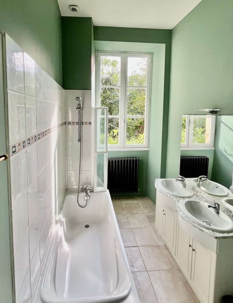 A Timeless French Château with Modern Elegance - Saint-Jean-Poutge, France