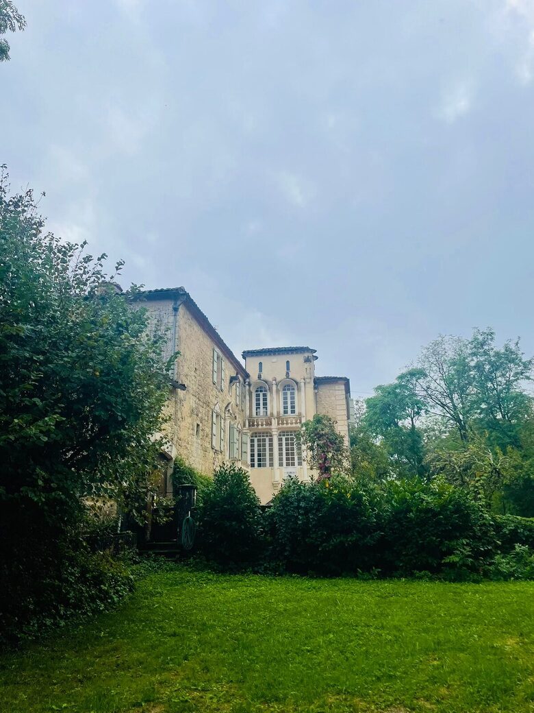 A Timeless French Château with Modern Elegance - Saint-Jean-Poutge, France