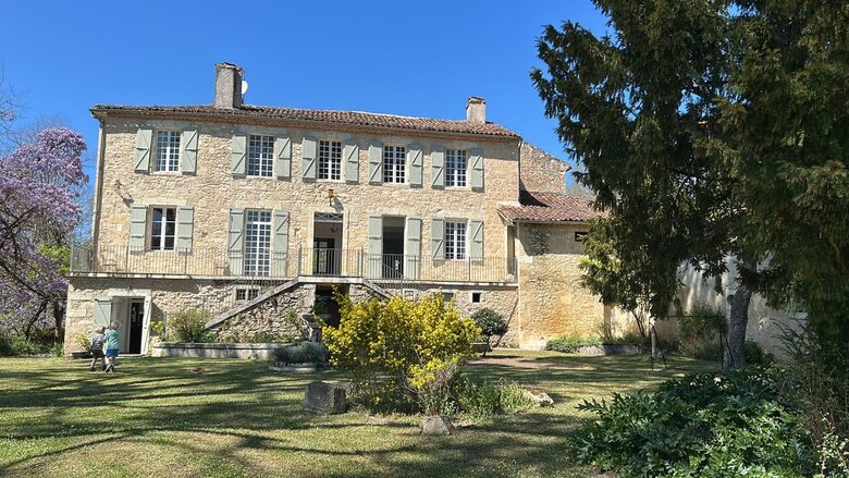 A Timeless French Château with Modern Elegance - Saint-Jean-Poutge, France