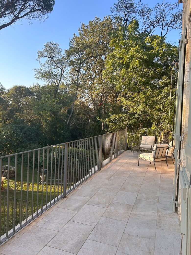 A Timeless French Château with Modern Elegance - Saint-Jean-Poutge, France