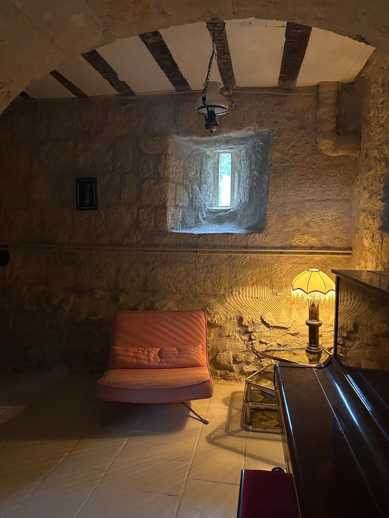 A Timeless French Château with Modern Elegance - Saint-Jean-Poutge, France