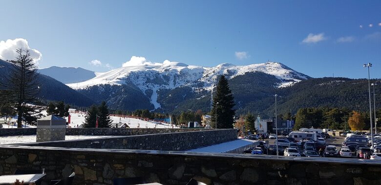 Refined Family Chalet in the Pyrenees - La Molina, Spain