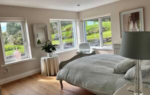 Tasteful Family Residence Overlooking Atlantic Isles - Clifden, Ireland