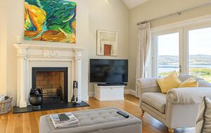 Tasteful Family Residence Overlooking Atlantic Isles - Clifden, Ireland