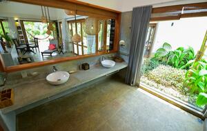 Tree Side House: Garden Suites in Sri Lanka’s Southern Coast - Hikkaduwa, Sri Lanka