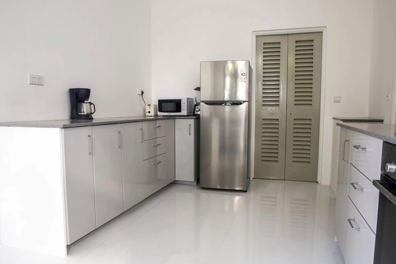 Ocean View Elegance: A Five-Bedroom Seychelles Masterpiece - Beau Vallon, Seychelles