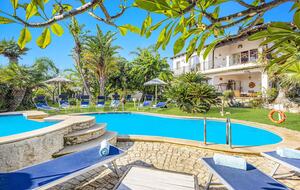 An Exquisite Coastal Villa near Santa Maria del Focallo - Pozzallo, Italy