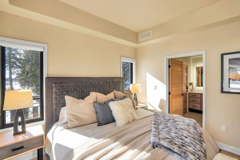 Mountain Village Retreat at Tamarack - Donnelly, Idaho