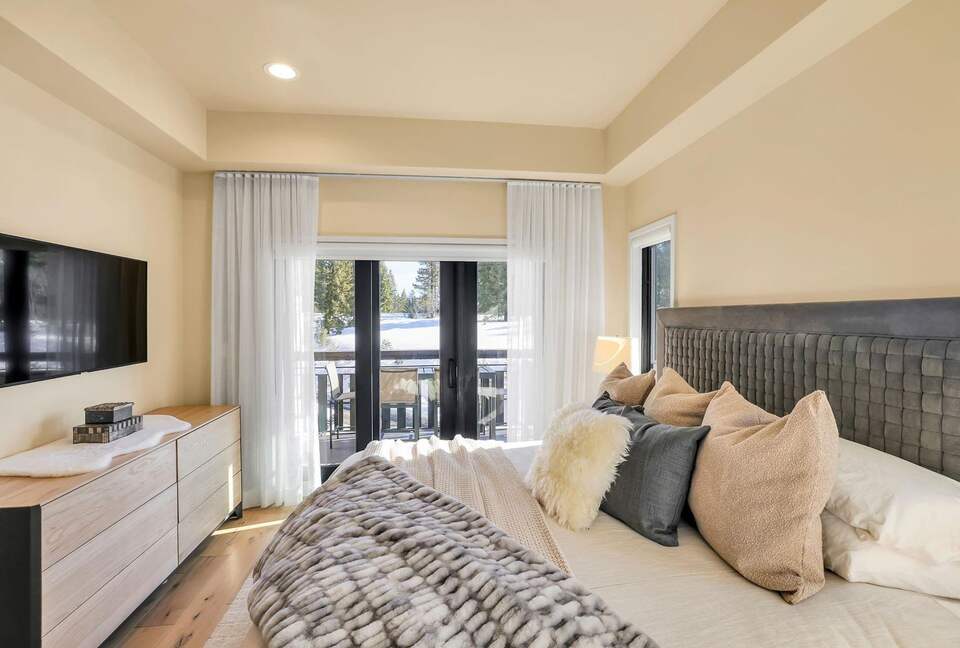 Mountain Village Retreat at Tamarack - Donnelly, Idaho