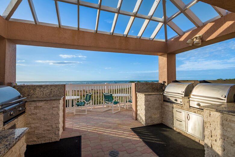 Elegant Clearwater Beach Escape with Gulf and Bay Views - Clearwater, Florida