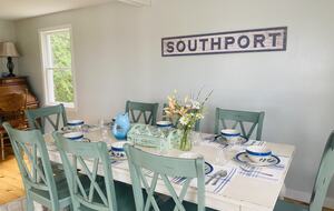 Charming 4-Bed Cottage with Bay Views near Boothbay Harbor - Southport, Maine