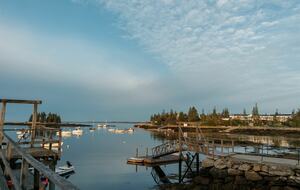 Charming 4-Bed Cottage with Bay Views near Boothbay Harbor - Southport, Maine