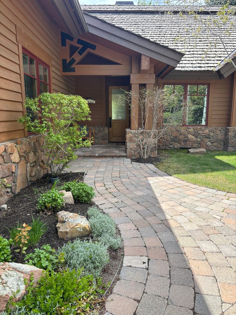 Cozy 2BR Ketchum Cabin with Views & Private Patio - Ketchum, Idaho