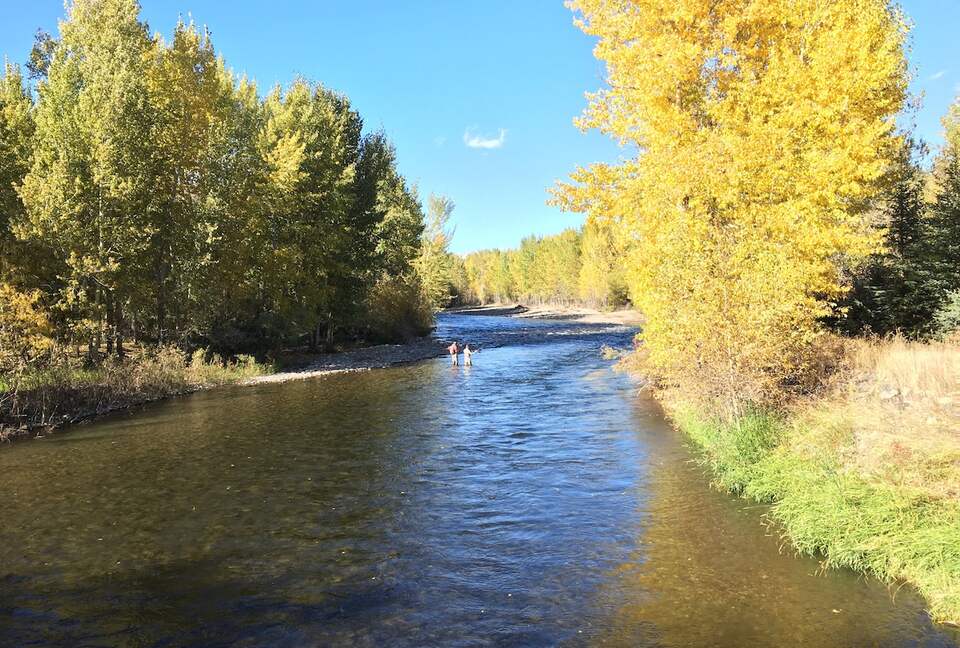 Cozy 2BR Ketchum Cabin with Views & Private Patio - Ketchum, Idaho