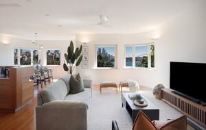 Harbourfront Luxury Penthouse in Darling Point - Sydney, Australia