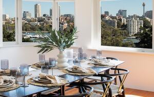 Harbourfront Luxury Penthouse in Darling Point - Sydney, Australia
