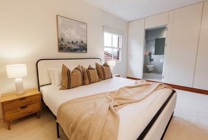 Harbourfront Luxury Penthouse in Darling Point - Sydney, Australia