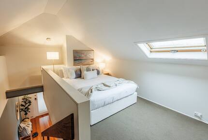 Harbourfront Luxury Penthouse in Darling Point - Sydney, Australia