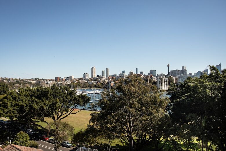 Harbourfront Luxury Penthouse in Darling Point - Sydney, Australia