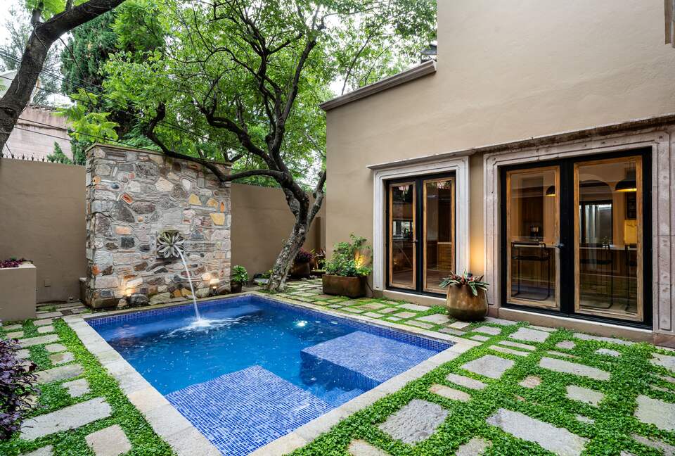 Elegant Courtyard Retreat in San Miguel - San Miguel de Allende, Mexico