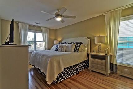 Coastal Canal Retreat - Ocean Isle Beach, North Carolina