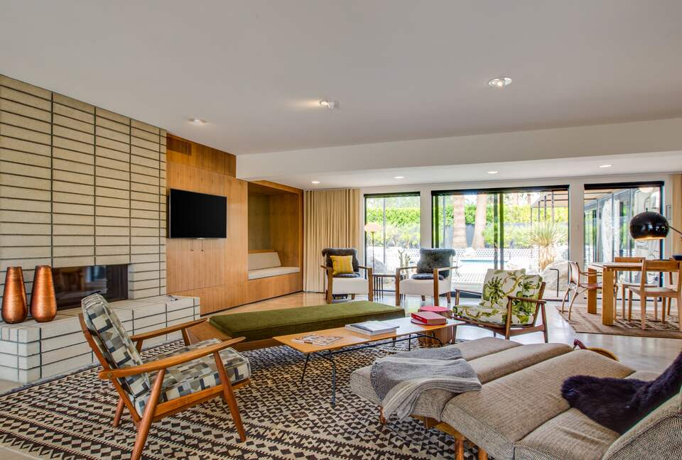 Exquisite Mid-Century Escape in Old Las Palmas - Palm Springs, California