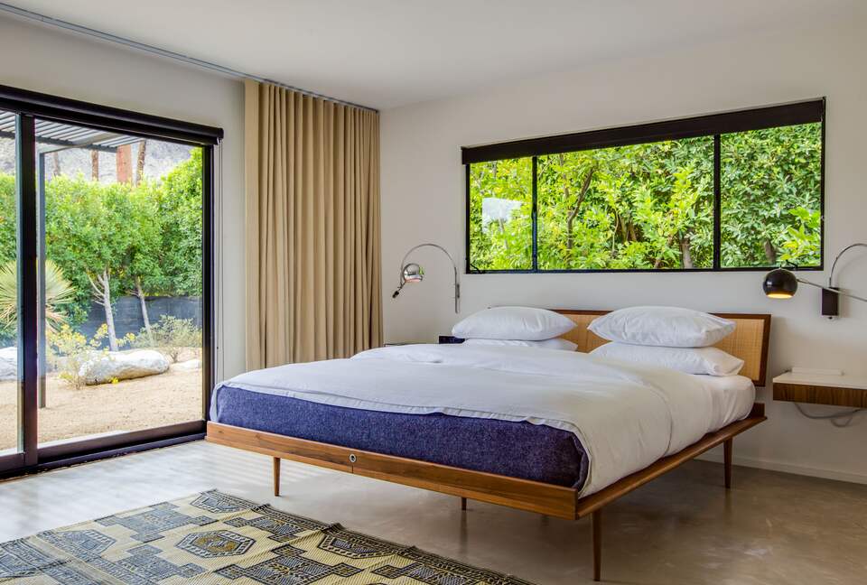 Exquisite Mid-Century Escape in Old Las Palmas - Palm Springs, California