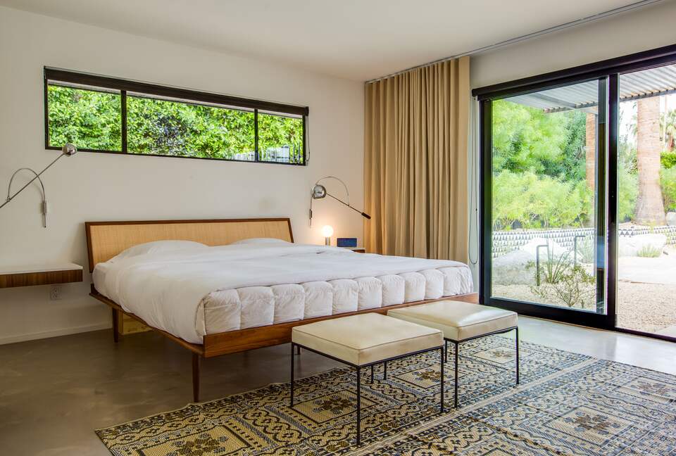 Exquisite Mid-Century Escape in Old Las Palmas - Palm Springs, California