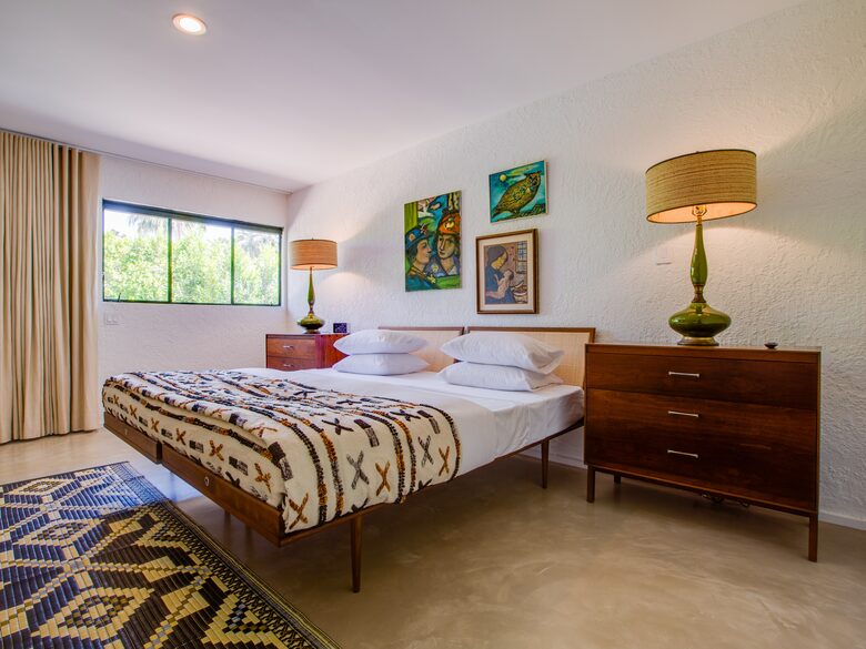 Exquisite Mid-Century Escape in Old Las Palmas - Palm Springs, California