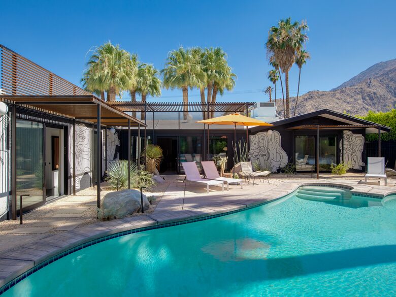 Exquisite Mid-Century Escape in Old Las Palmas - Palm Springs, California