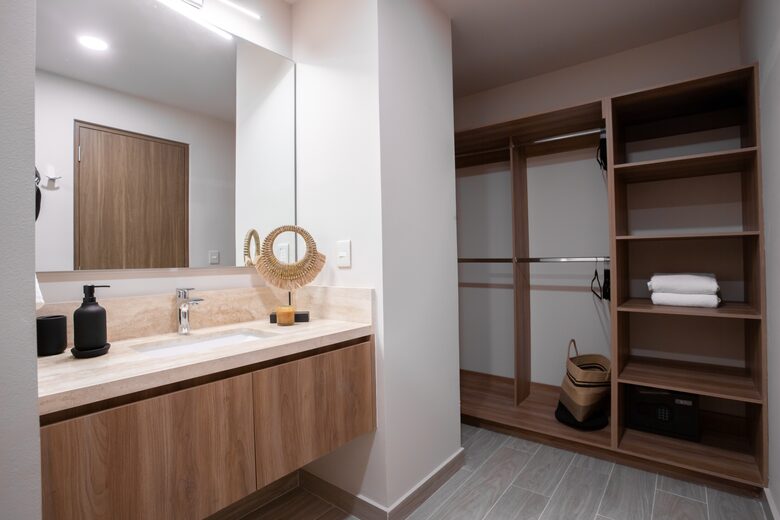 Brand New 3 BD Luxury Apartment in Cabo - Cabo San Lucas, Mexico