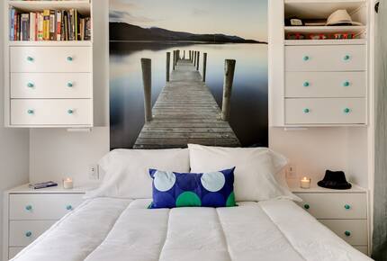 Modern Coastal Retreat in Long Beach - Long Beach, California