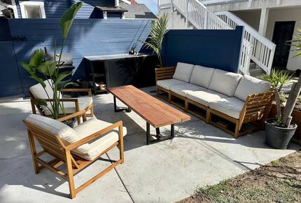 Modern Coastal Retreat in Long Beach - Long Beach, California