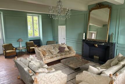 A Timeless French Château with Modern Elegance - Saint-Jean-Poutge, France