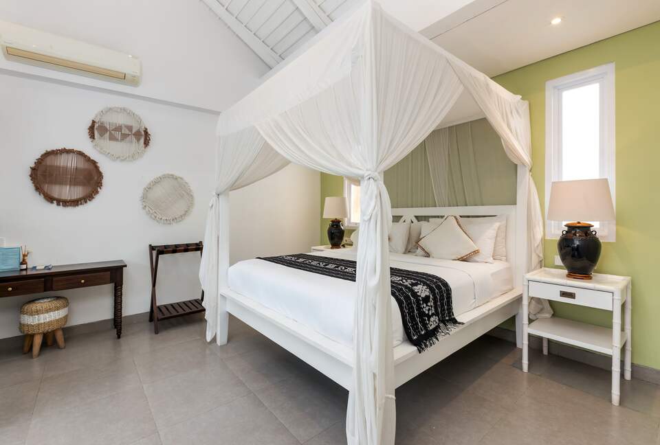 Architect-Designed Seminyak Oasis with Private Pool - Seminyak, Indonesia