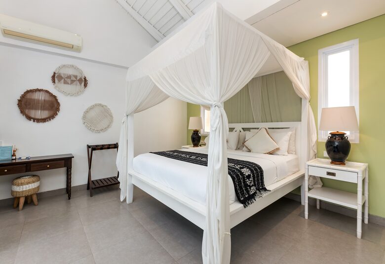 Architect-Designed Seminyak Oasis with Private Pool - Seminyak, Indonesia