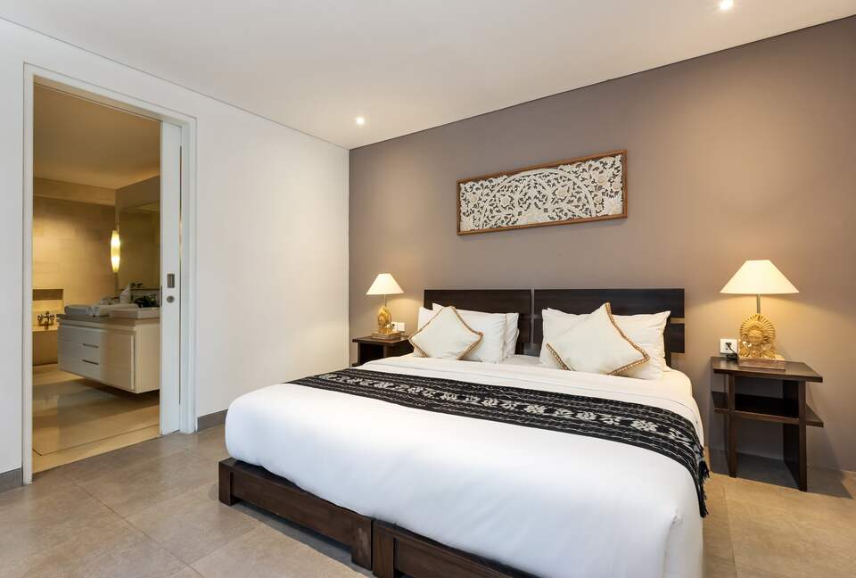 Architect-Designed Seminyak Oasis with Private Pool - Seminyak, Indonesia