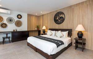 Architect-Designed Seminyak Oasis with Private Pool - Seminyak, Indonesia