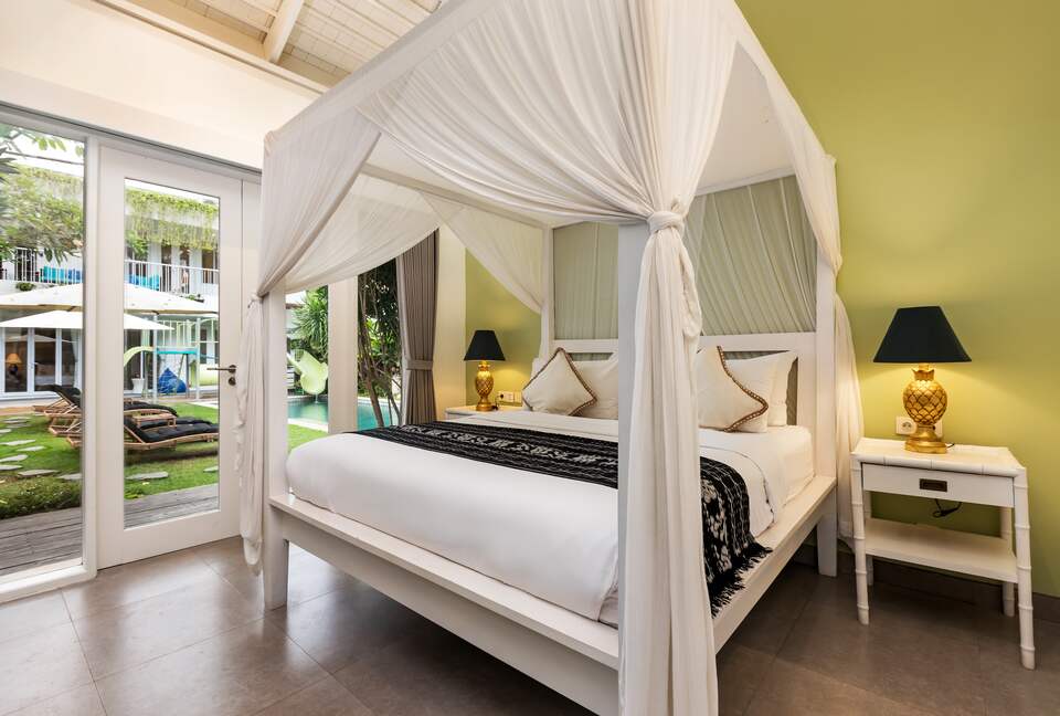 Architect-Designed Seminyak Oasis with Private Pool - Seminyak, Indonesia