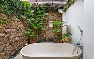 Architect-Designed Seminyak Oasis with Private Pool - Seminyak, Indonesia