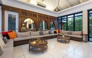 Architect-Designed Seminyak Oasis with Private Pool - Seminyak, Indonesia