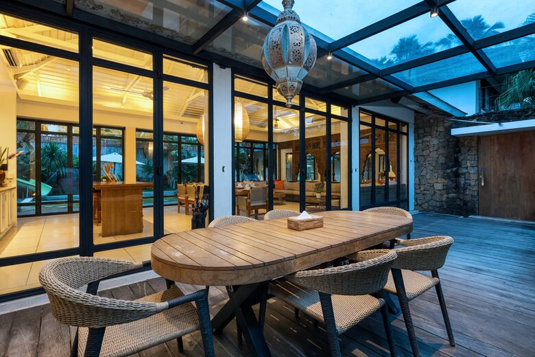 Architect-Designed Seminyak Oasis with Private Pool - Seminyak, Indonesia