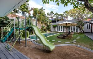 Architect-Designed Seminyak Oasis with Private Pool - Seminyak, Indonesia