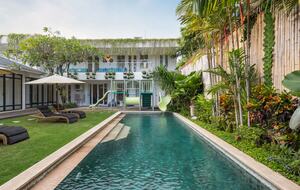 Architect-Designed Seminyak Oasis with Private Pool - Seminyak, Indonesia