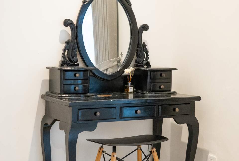 Architect-Designed Seminyak Oasis with Private Pool - Seminyak, Indonesia