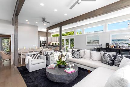 Luxury Fire Island Home with Rooftop Bar, Pool & Panoramic Views - Fire Island Pines, New York