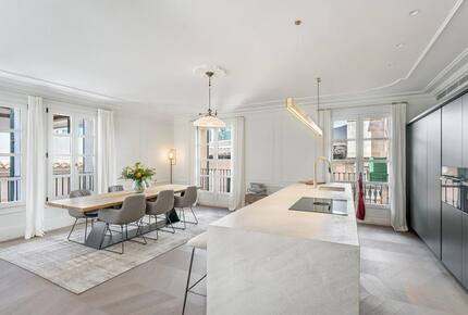 Living Area with Kitchen Island