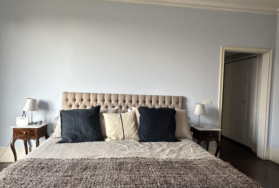 Andean View Apartment in Historic Lastarria - Santiago, Chile