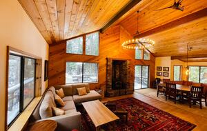 Modern Mountain Haven Near Bear Valley - Arnold, California